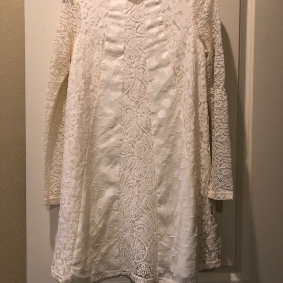 HD in Paris for Anthropologie lace dress - Picture 3 of 8